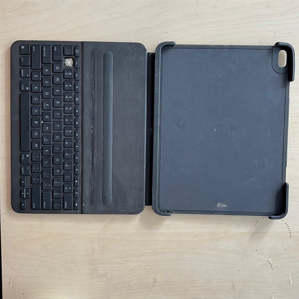 iPad Pro Keyboard Case